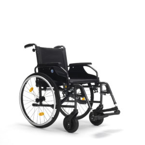 Стандардна лесна инвалидска количка – D200