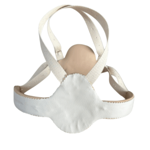 Aparat korrigjues për korrigjimin e pectus carinatus